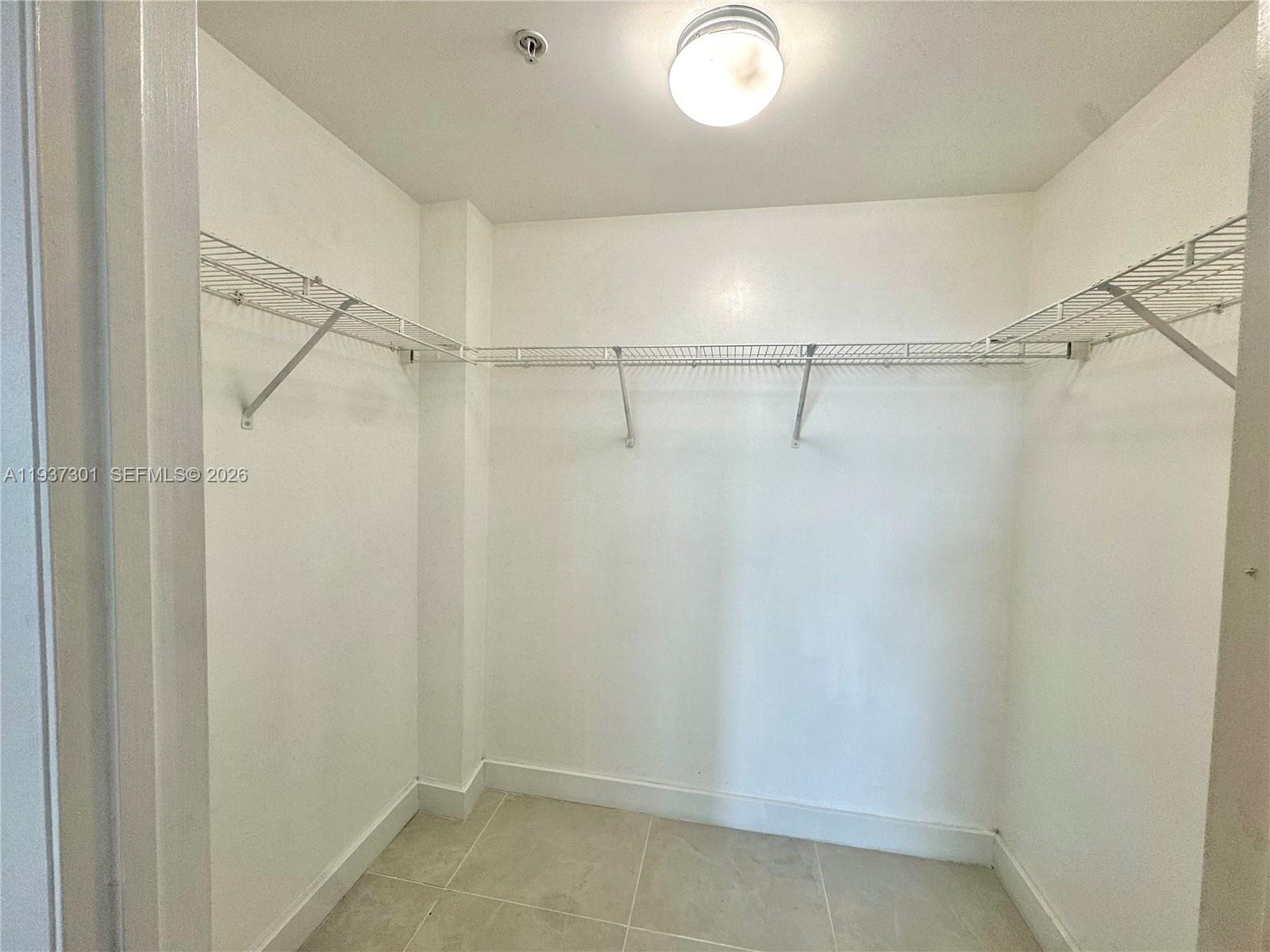 253 NE 2nd St #1504, Miami FL 33132