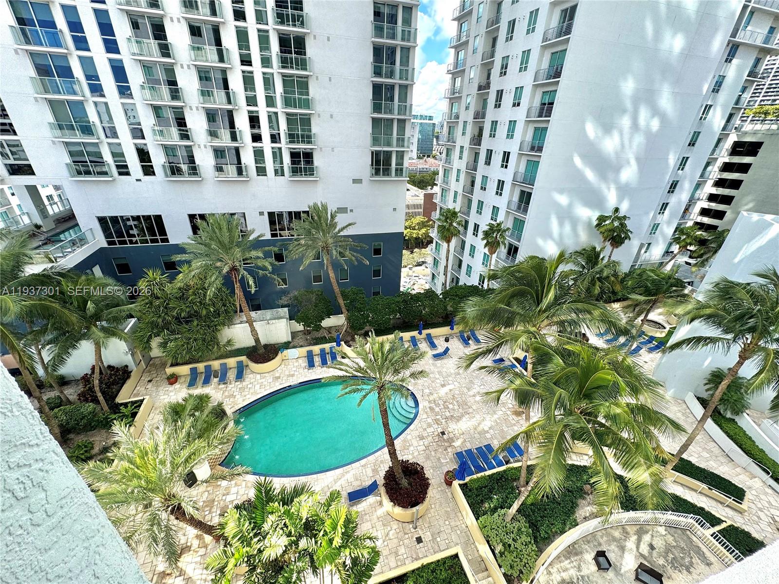 253 NE 2nd St #1504, Miami FL 33132