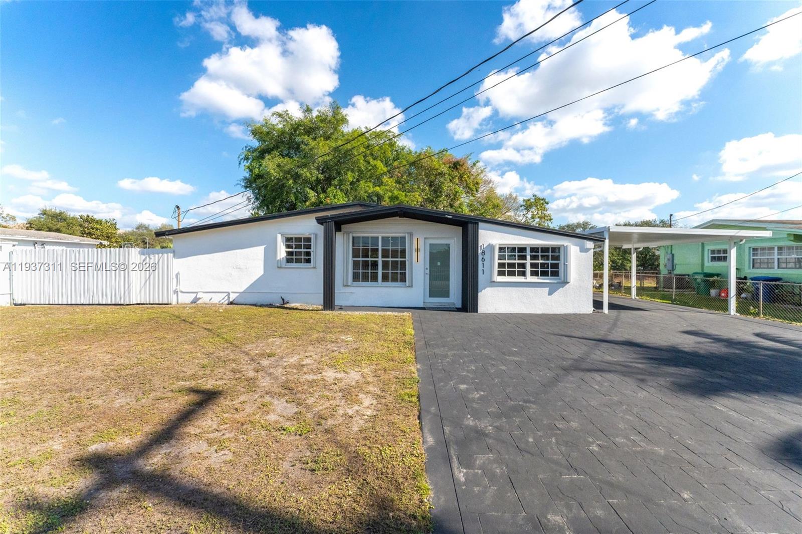 18611 NW 28th Pl, Miami Gardens FL 33056