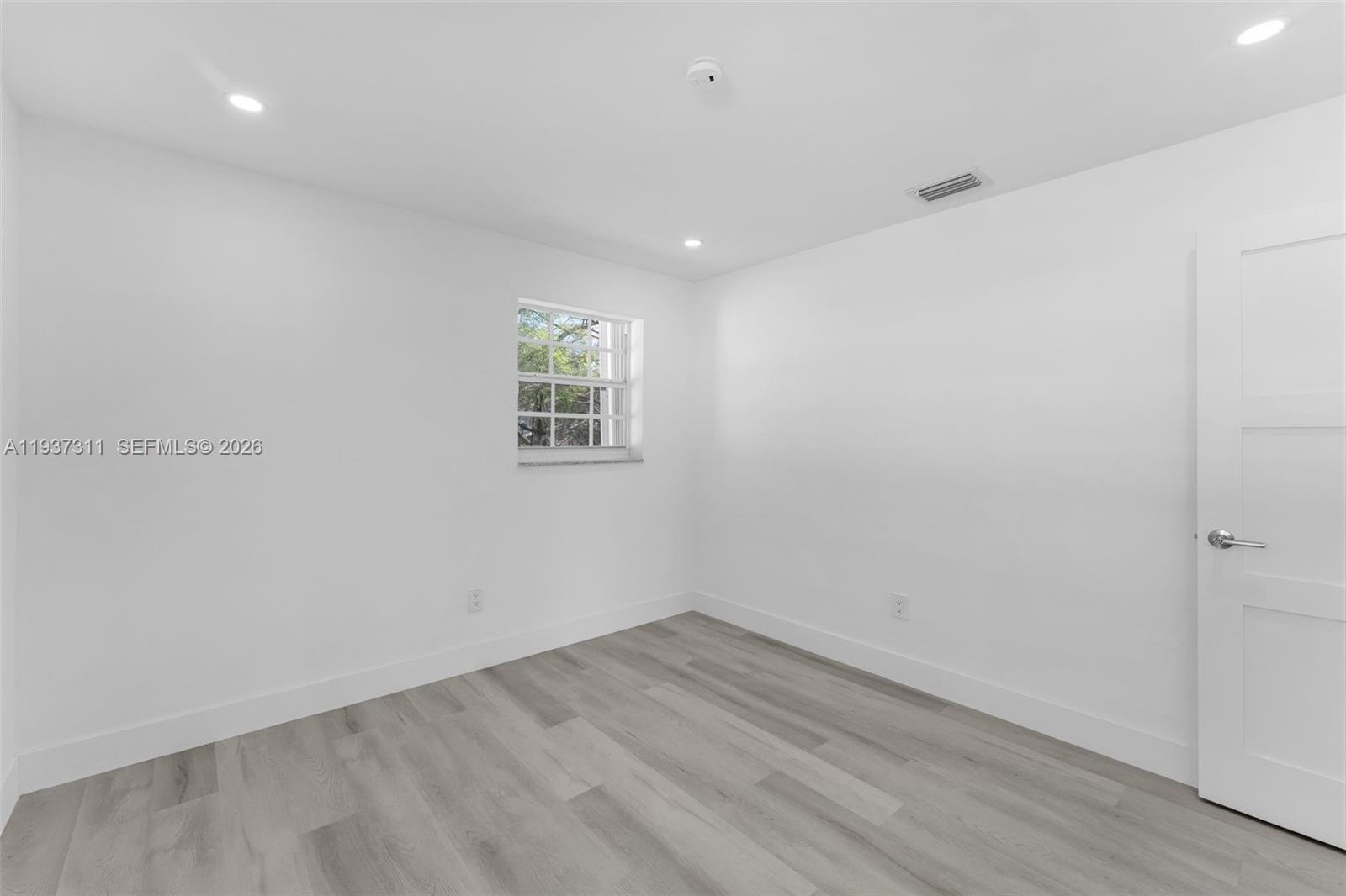 18611 NW 28th Pl, Miami Gardens FL 33056