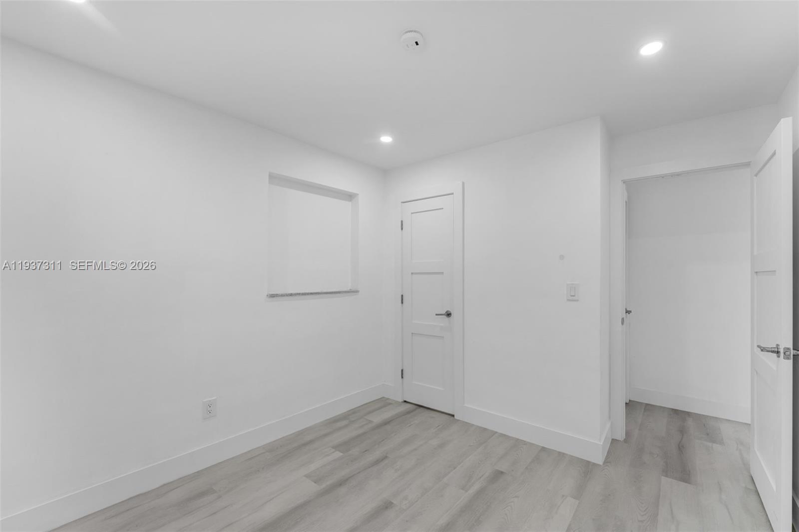 18611 NW 28th Pl, Miami Gardens FL 33056