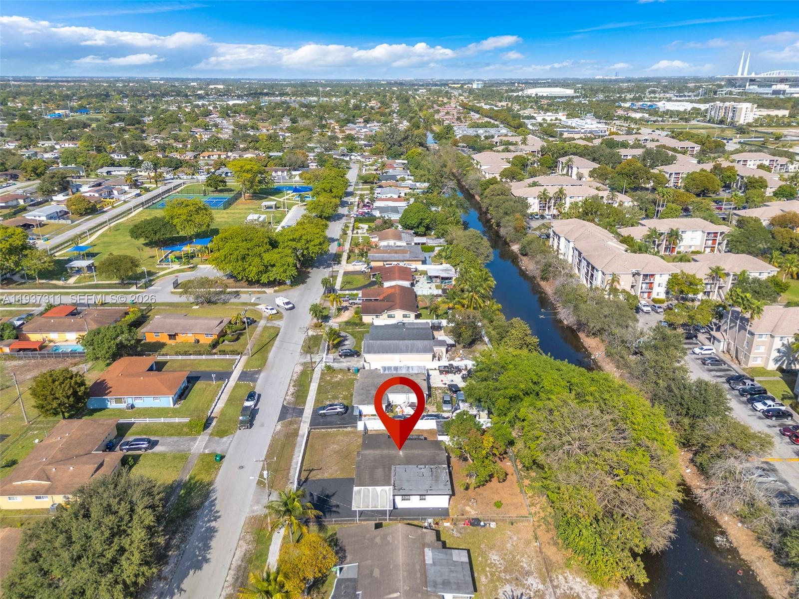 18611 NW 28th Pl, Miami Gardens FL 33056