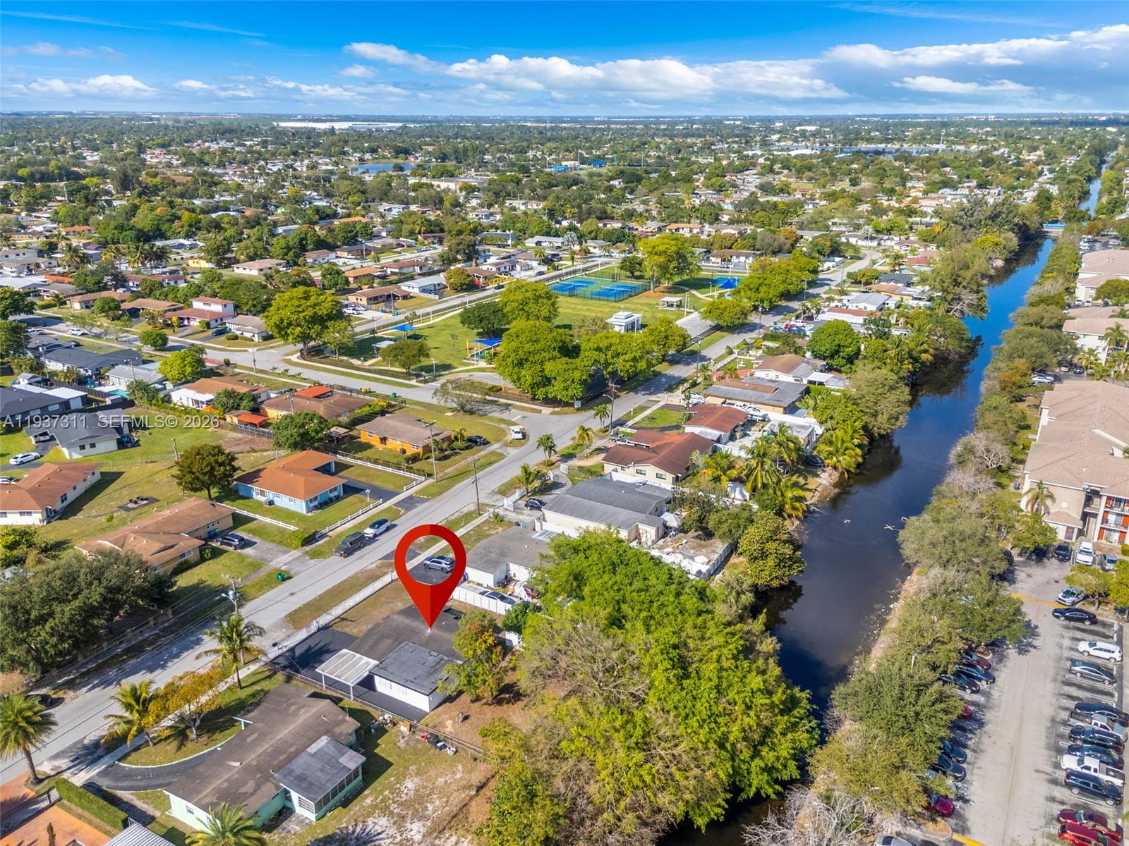 18611 NW 28th Pl, Miami Gardens FL 33056