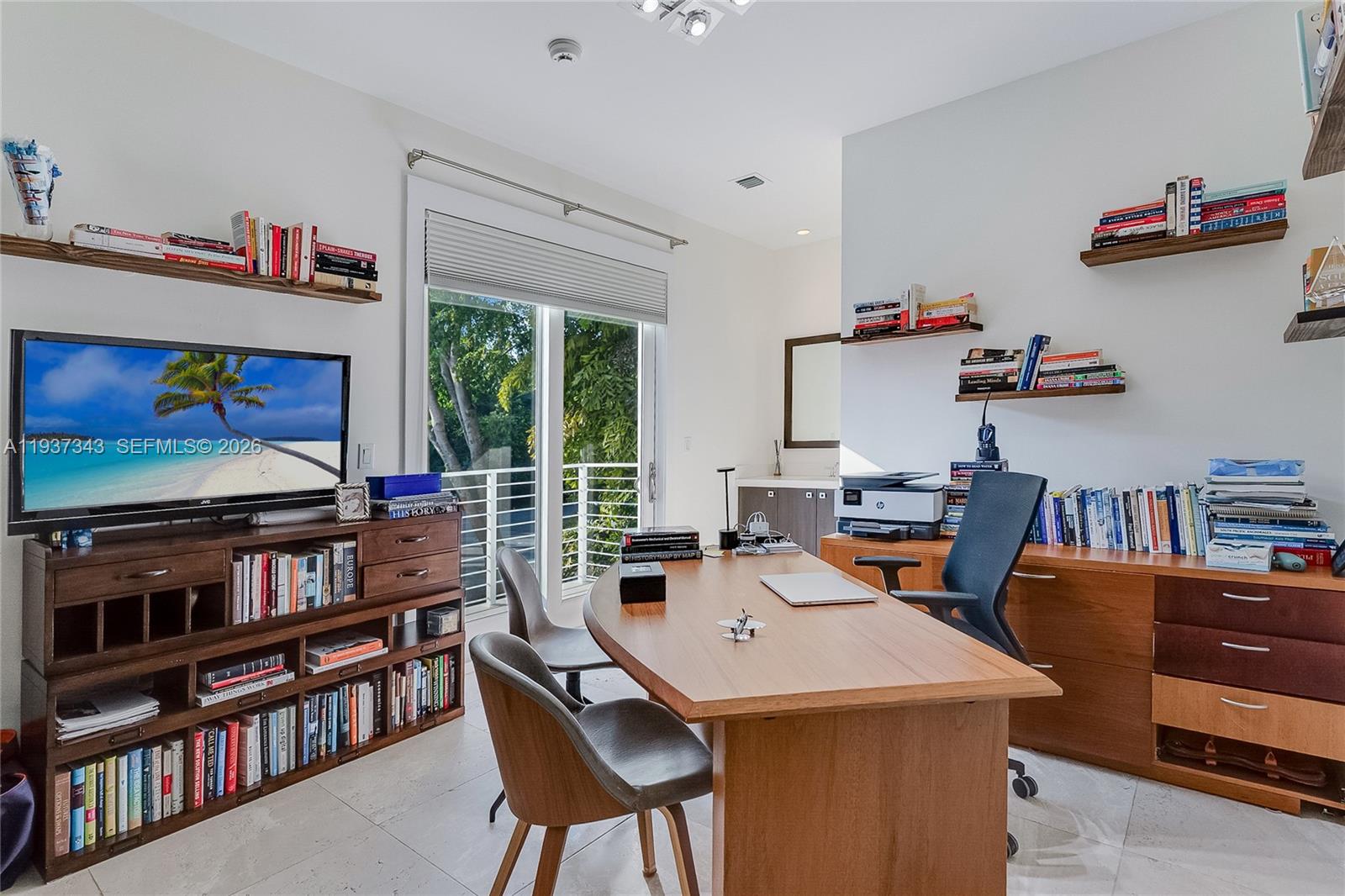 3835 Carole Ct, Miami FL 33133
