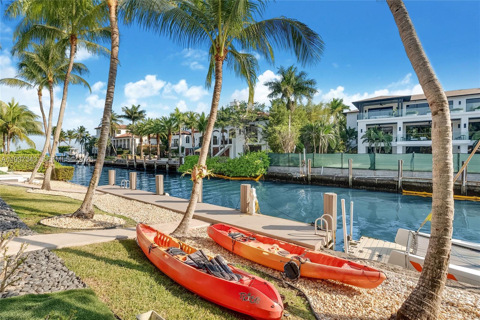 3835 Carole Ct, Miami FL 33133