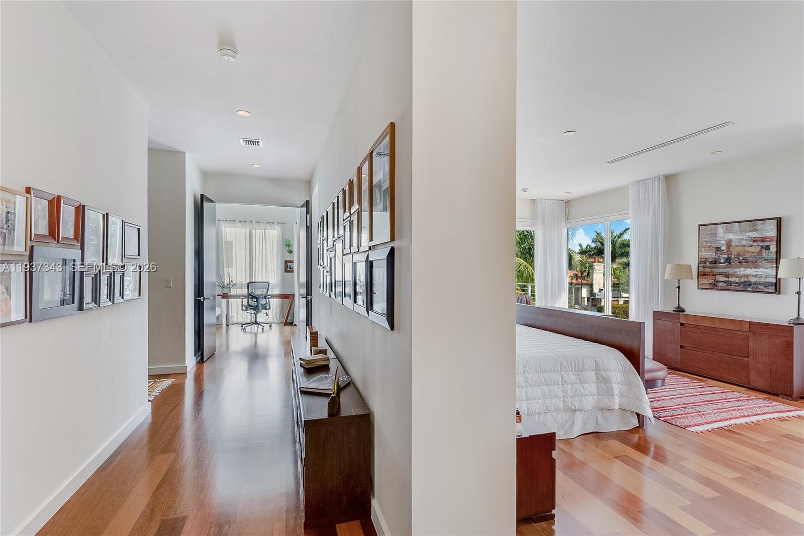 3835 Carole Ct, Miami FL 33133