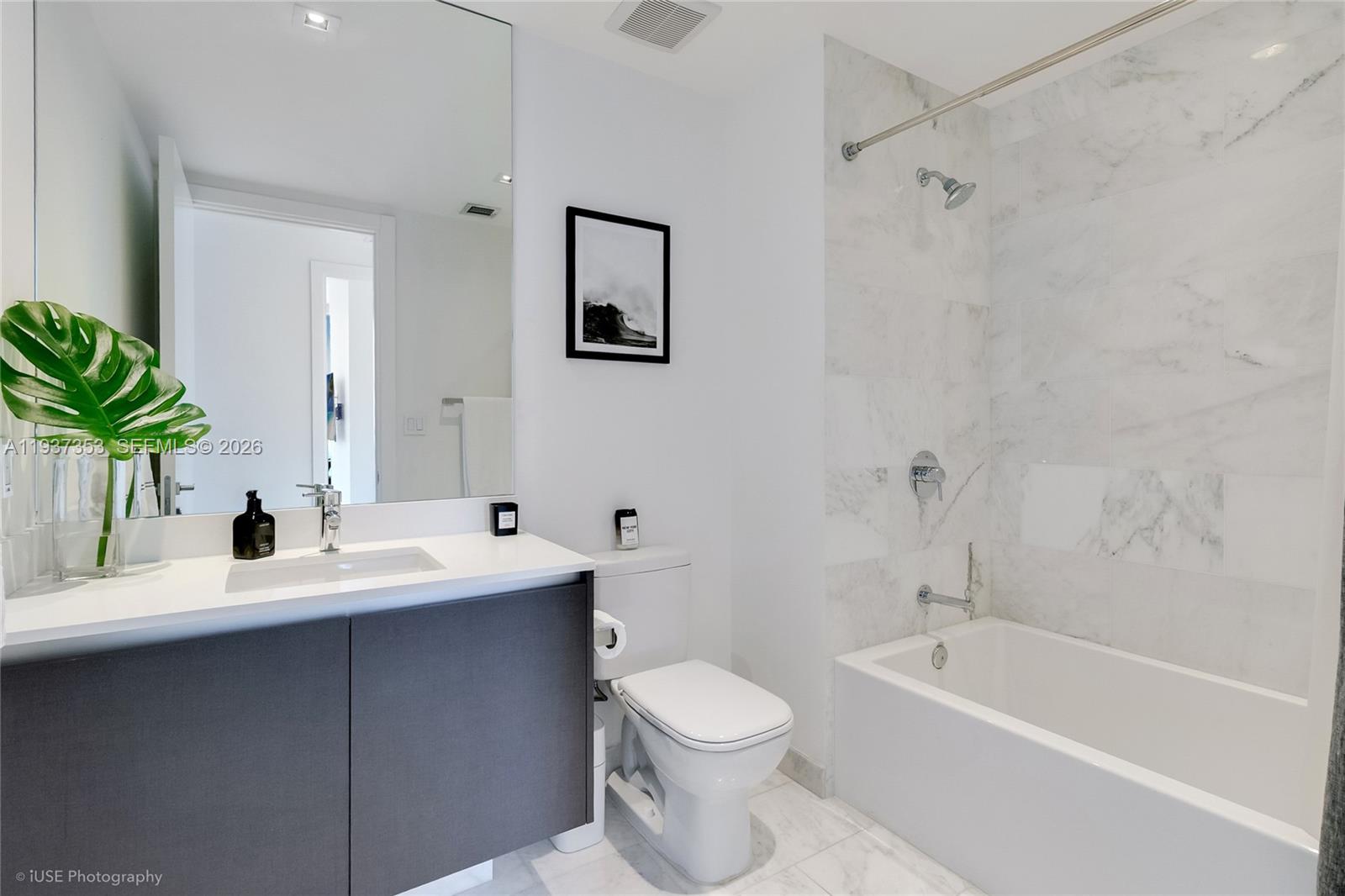1451 Brickell Ave #3703, Miami FL 33131