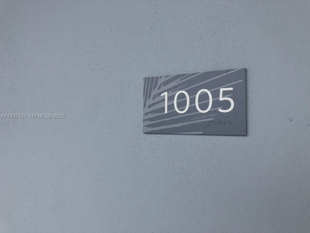 16385 BISCAYNE BLVD #1005, North Miami Beach FL 33160