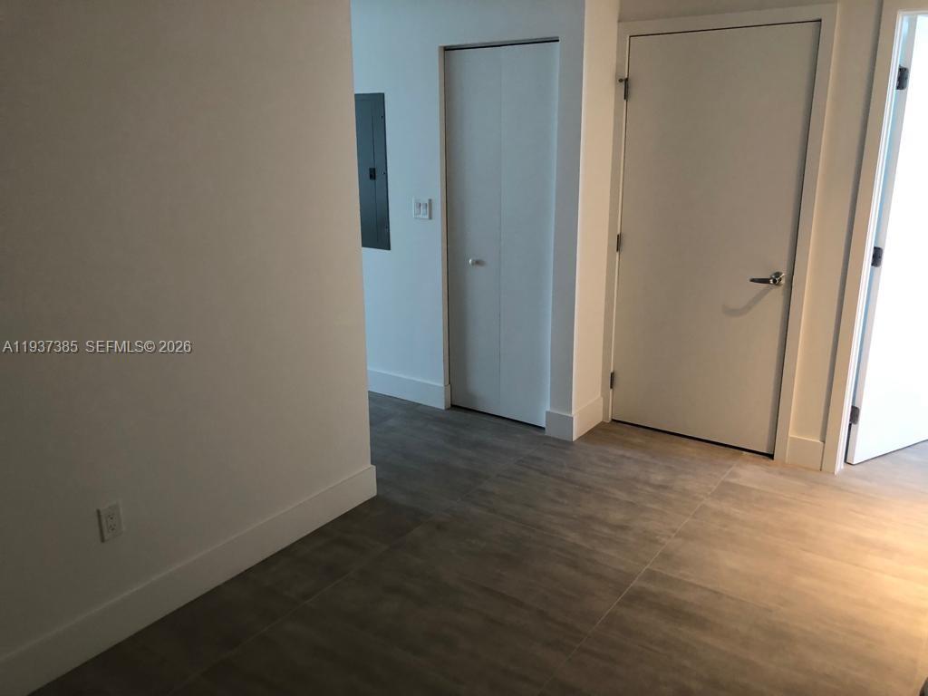 16385 BISCAYNE BLVD #1005, North Miami Beach FL 33160
