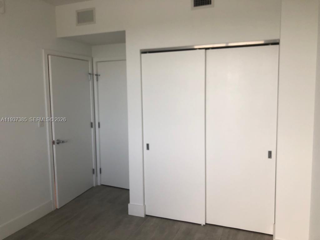 16385 BISCAYNE BLVD #1005, North Miami Beach FL 33160