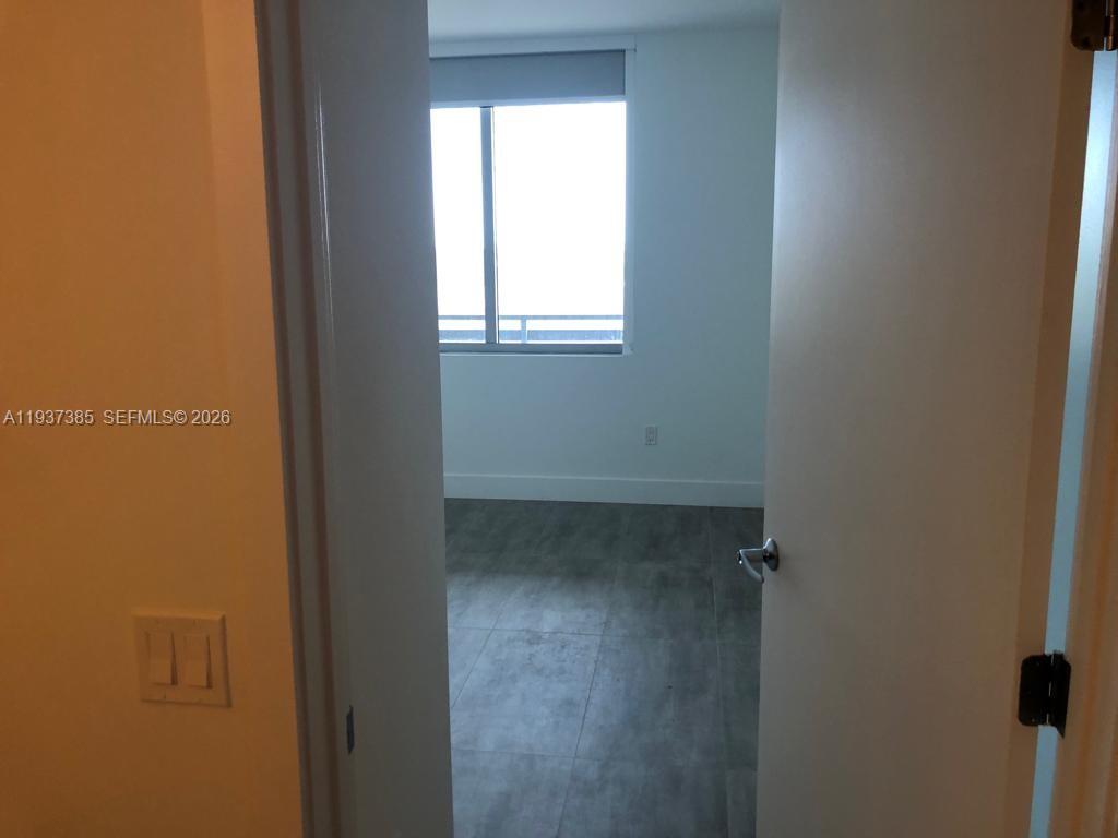 16385 BISCAYNE BLVD #1005, North Miami Beach FL 33160
