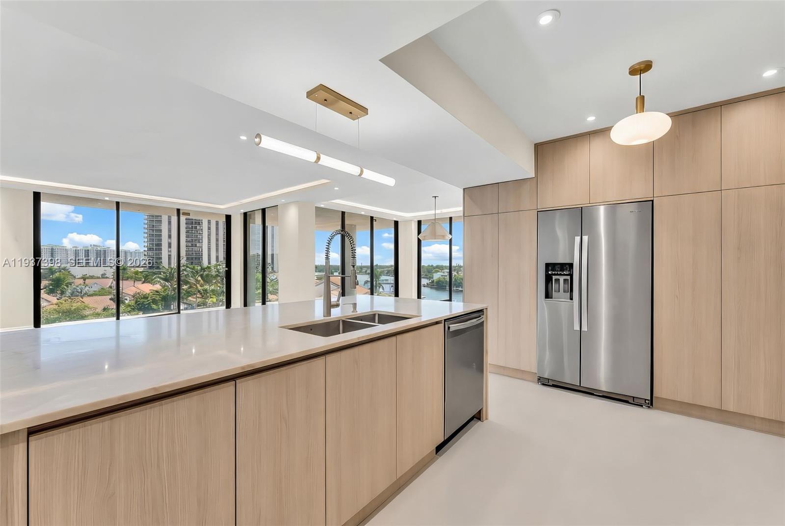 19355 Turnberry Way #4K, Aventura FL 33180