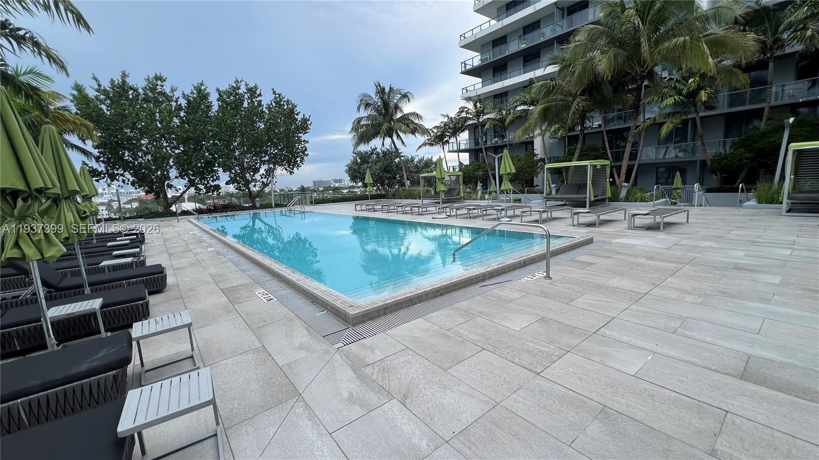 2960 NE 207th St #709, Aventura FL 33180