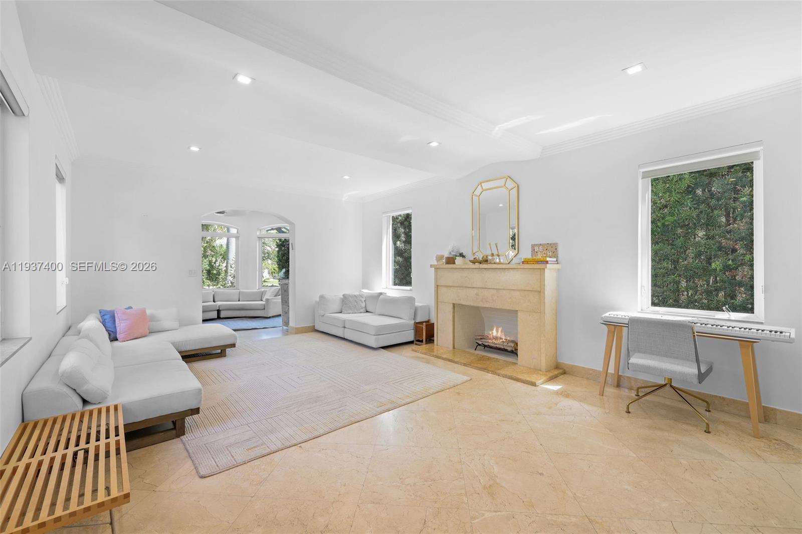 4490 Royal Palm Ave, Miami Beach FL 33140