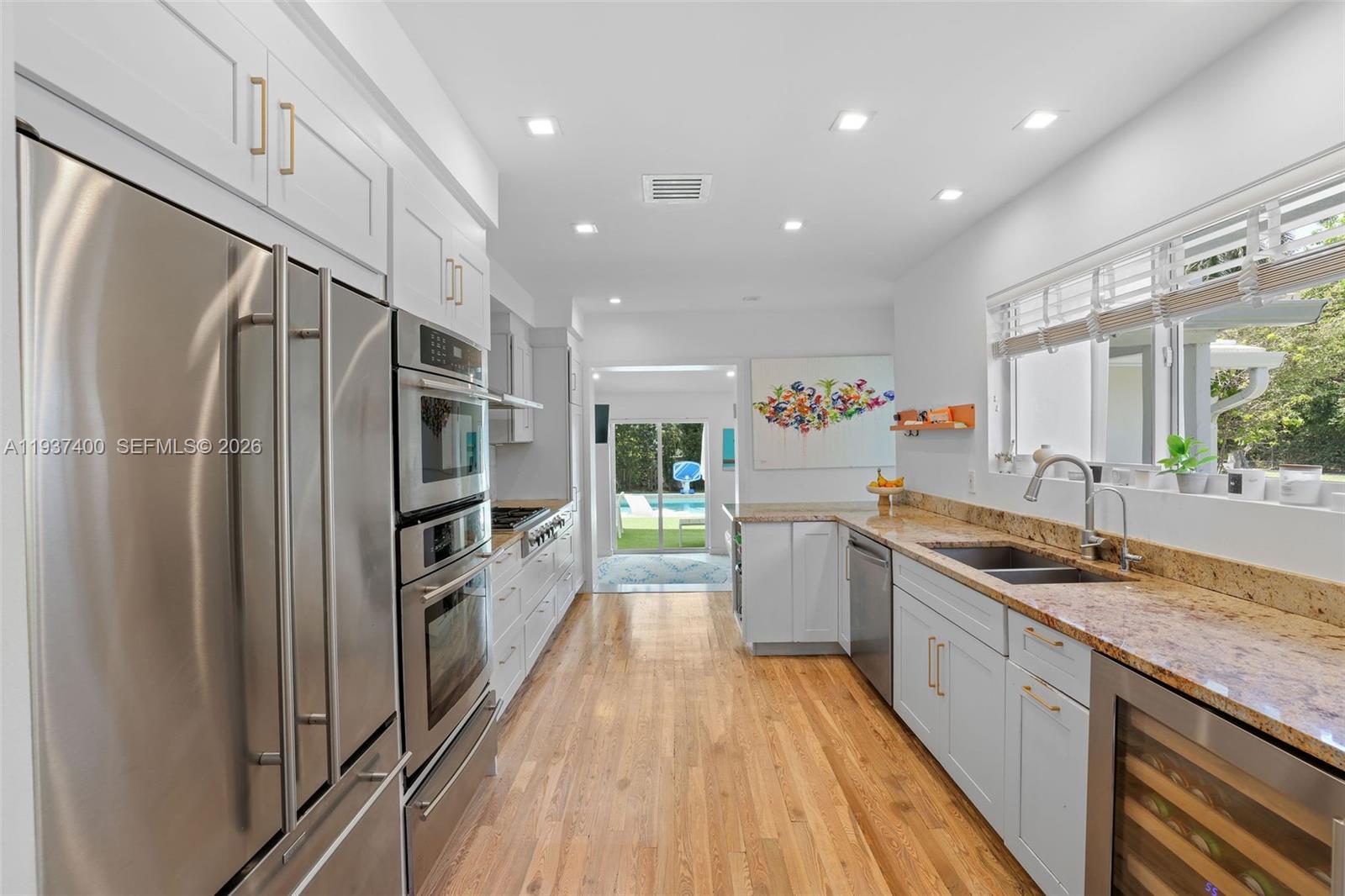 4490 Royal Palm Ave, Miami Beach FL 33140