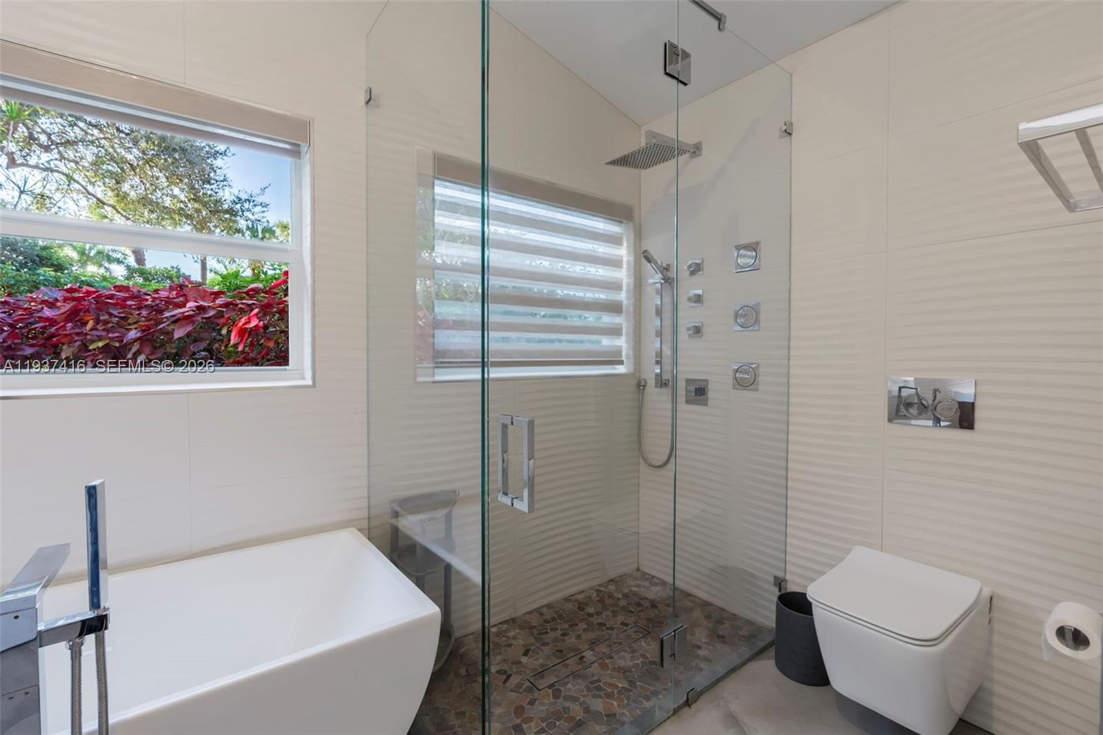 3950 Shearwater Dr, Jupiter FL 33477