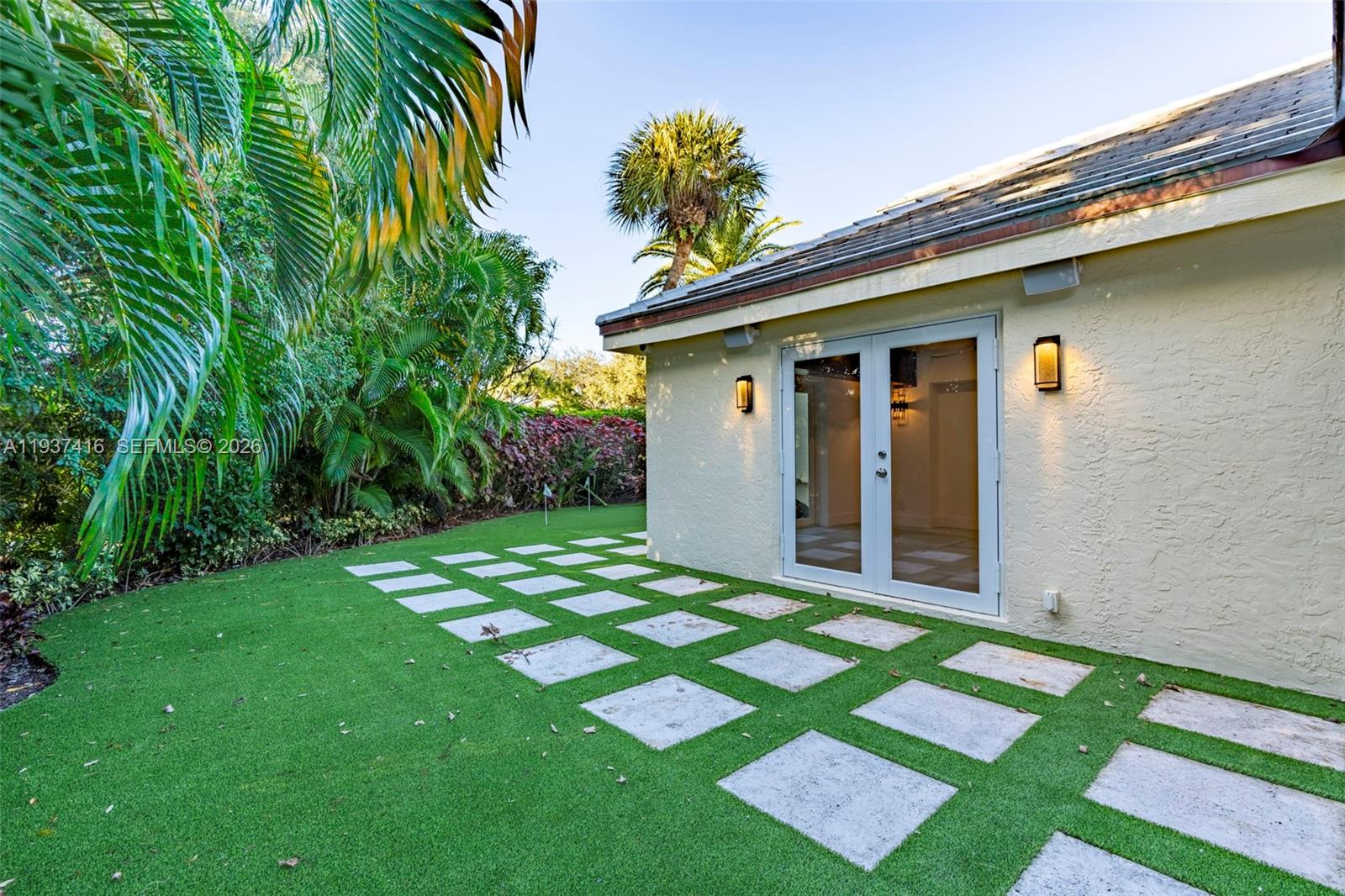 3950 Shearwater Dr, Jupiter FL 33477