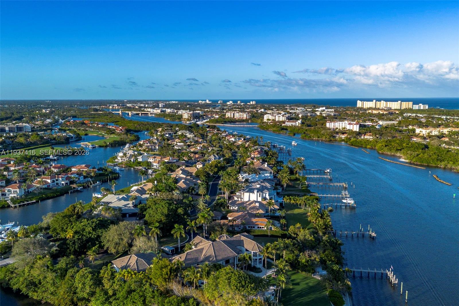 3950 Shearwater Dr, Jupiter FL 33477