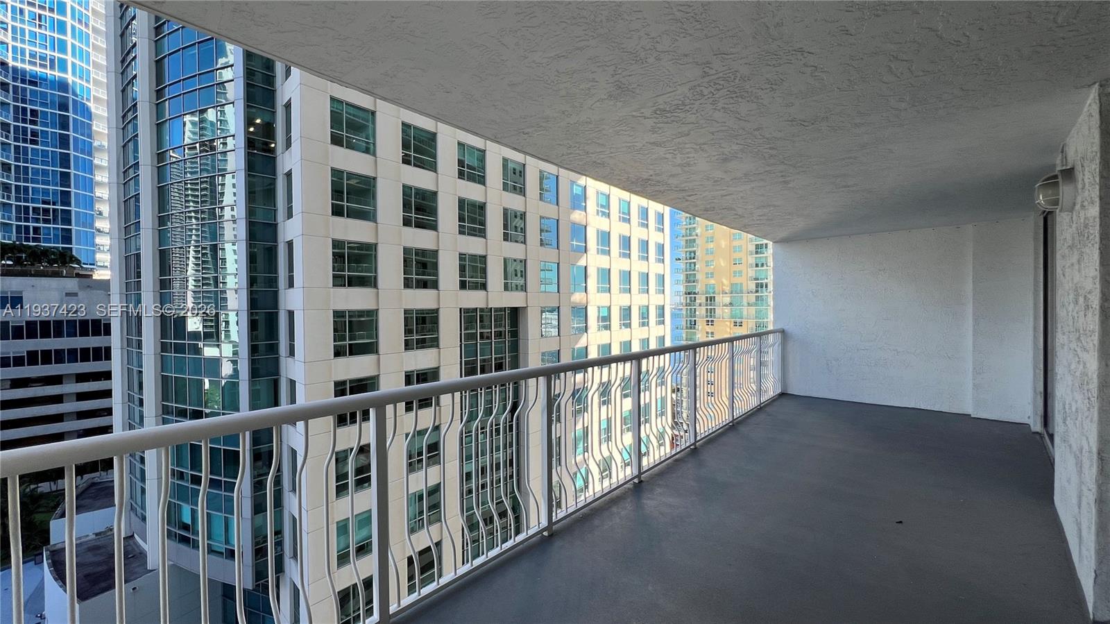 1200 Brickell Bay Dr #2018, Miami FL 33131