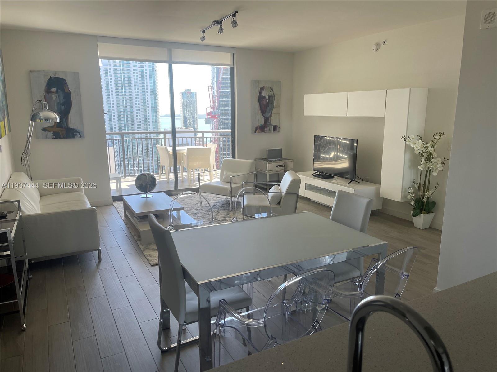 999 SW 1st Ave #2817, Miami FL 33130