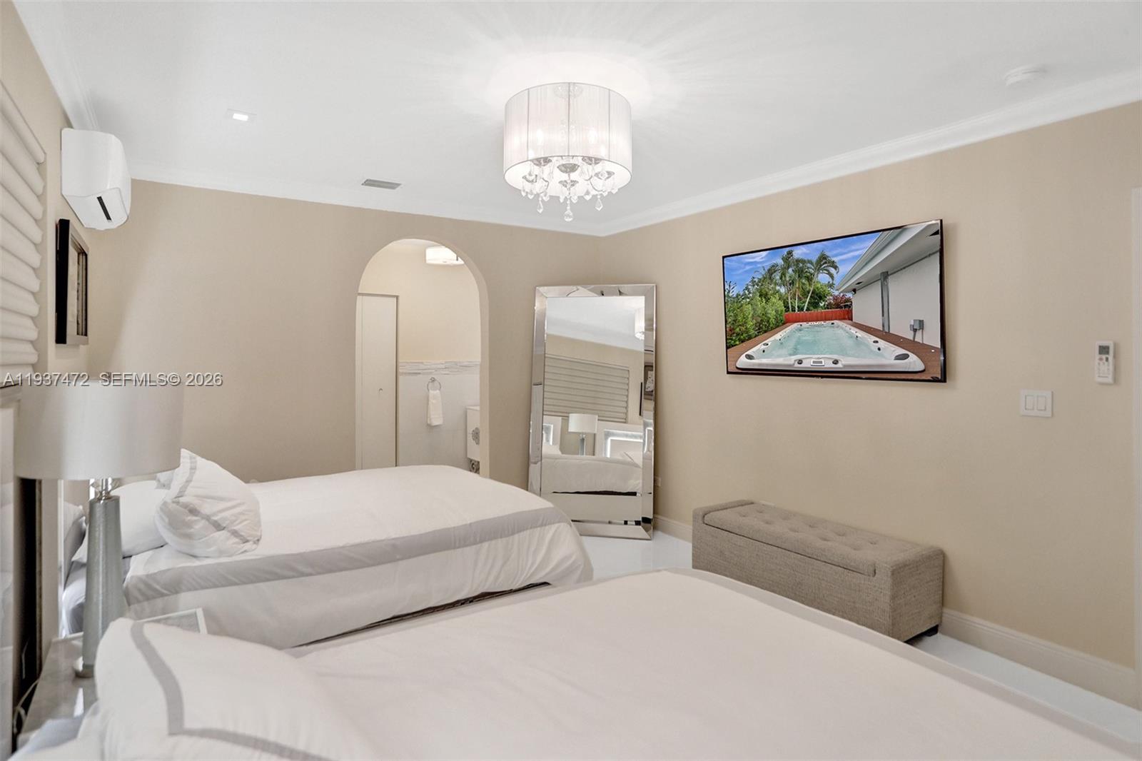 8843 Hawthorne Ave, Surfside FL 33154