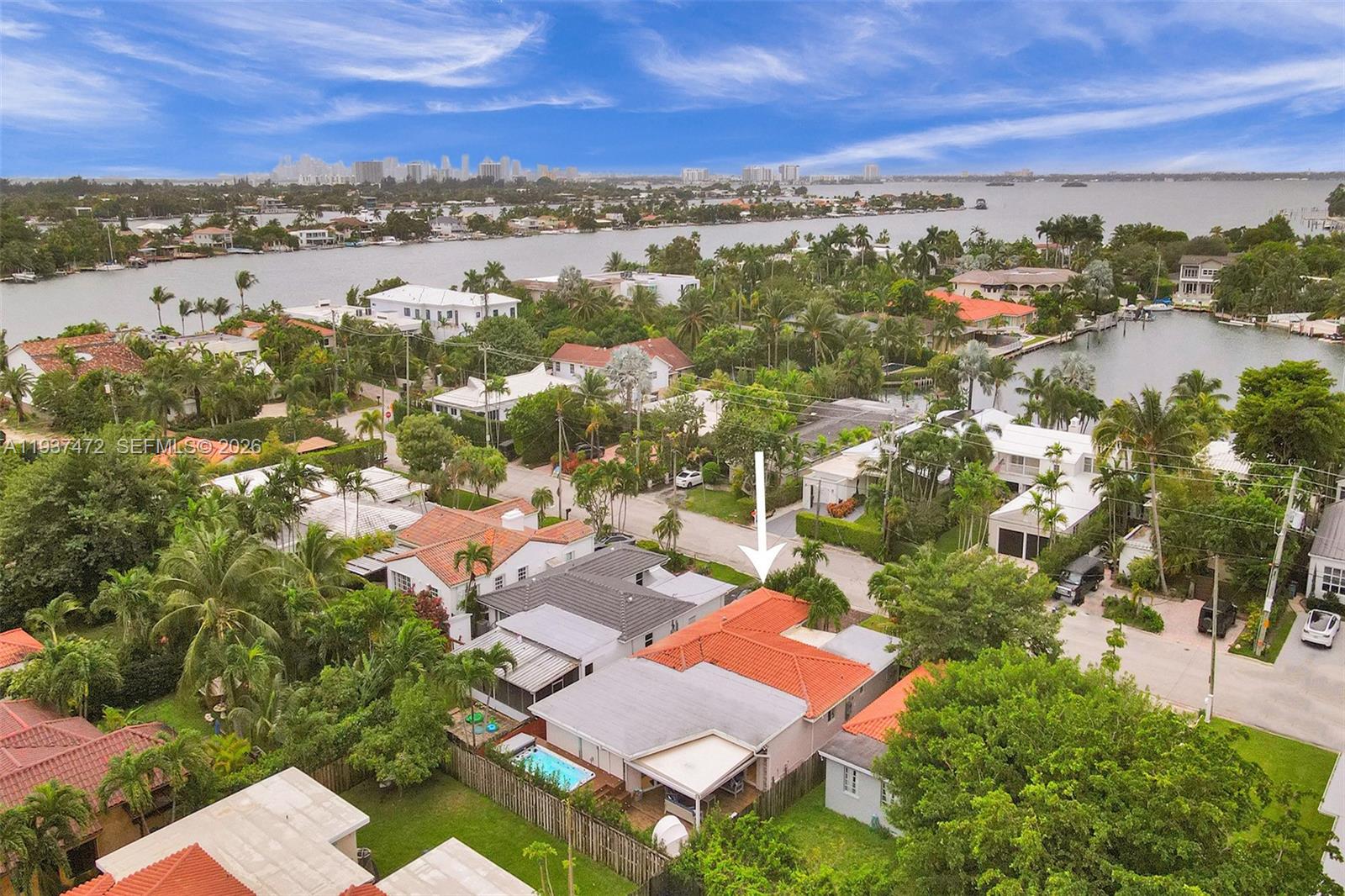 8843 Hawthorne Ave, Surfside FL 33154