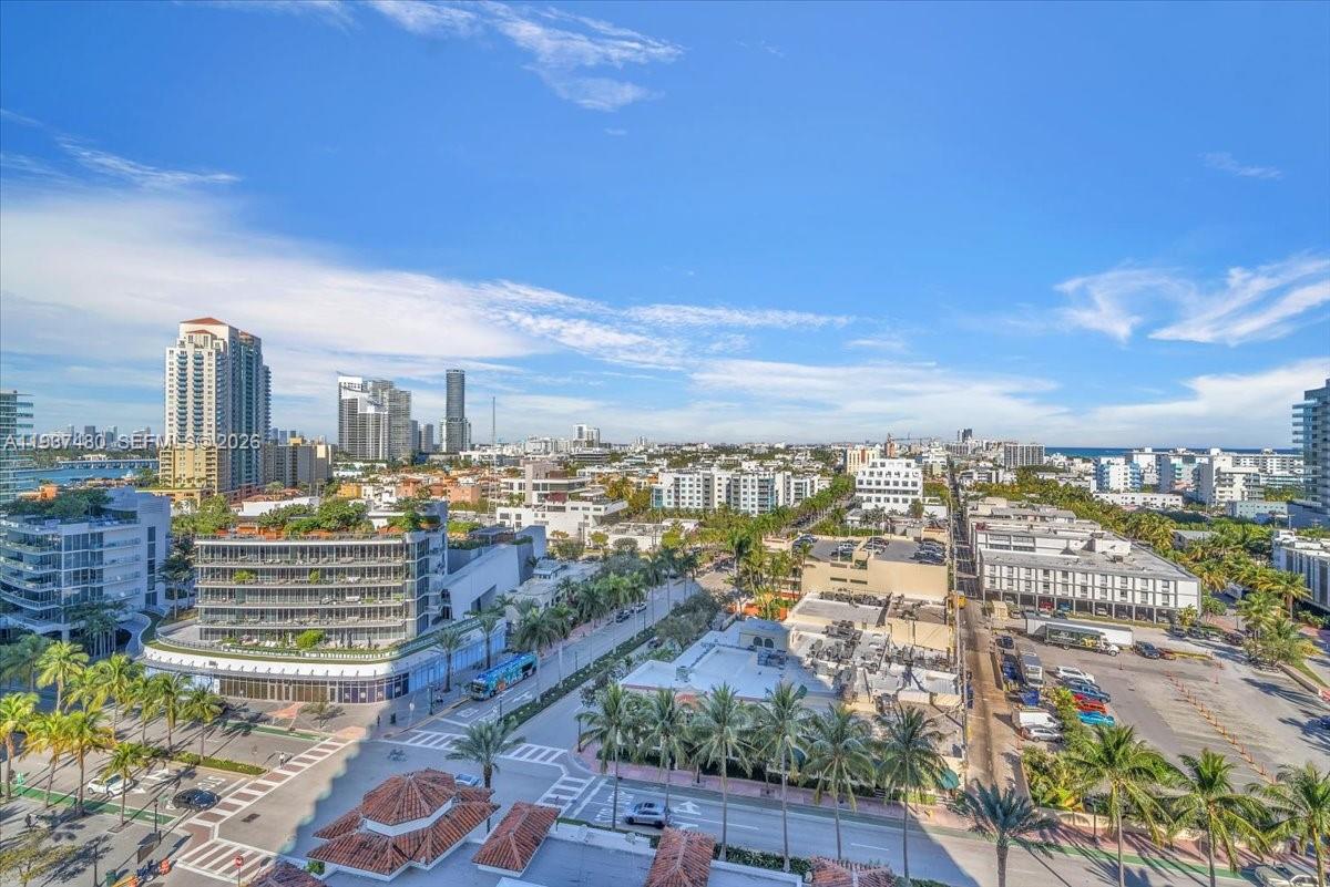 300 S Pointe Dr #1404, Miami Beach FL 33139