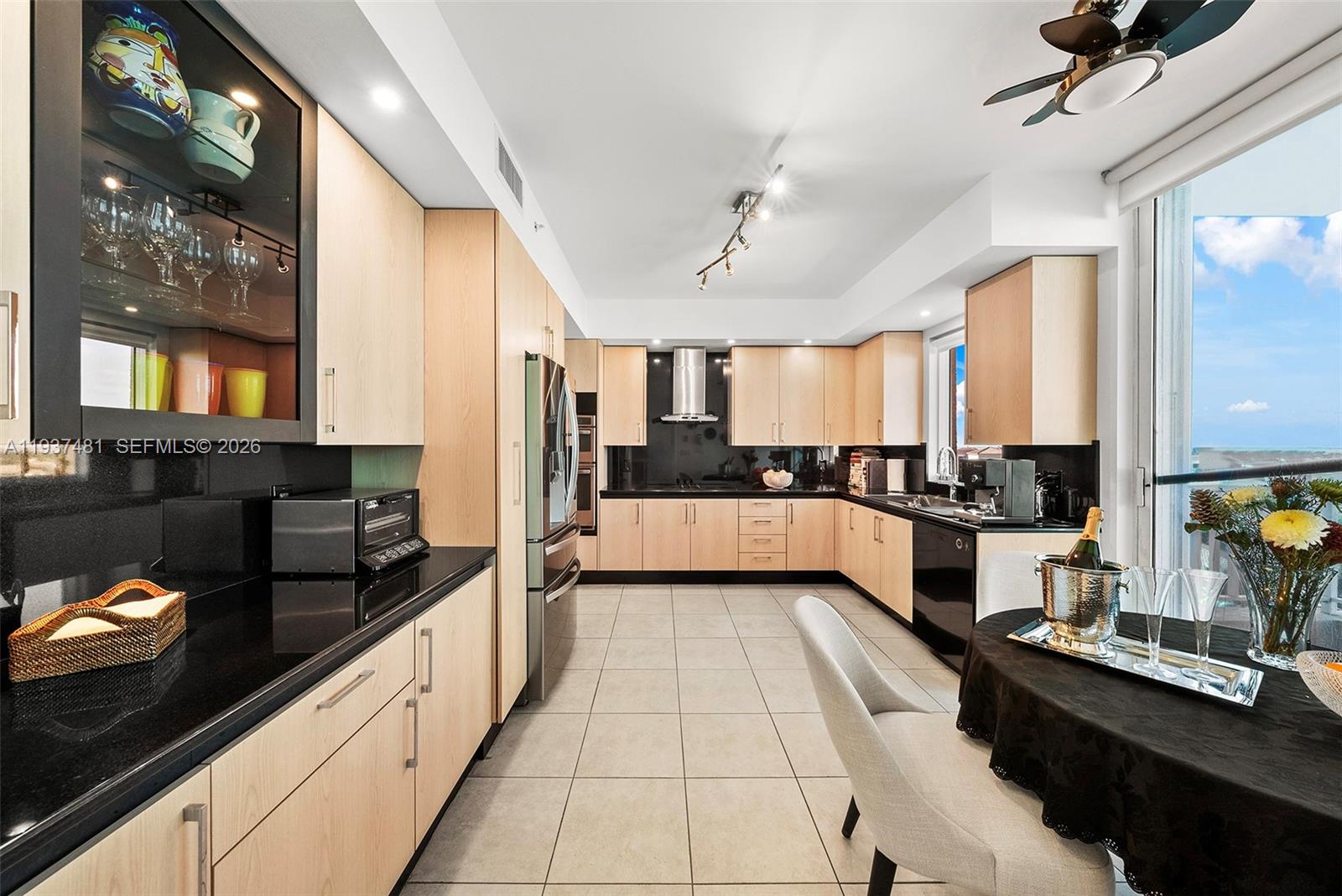 781 Crandon Blvd #804, Key Biscayne FL 33149