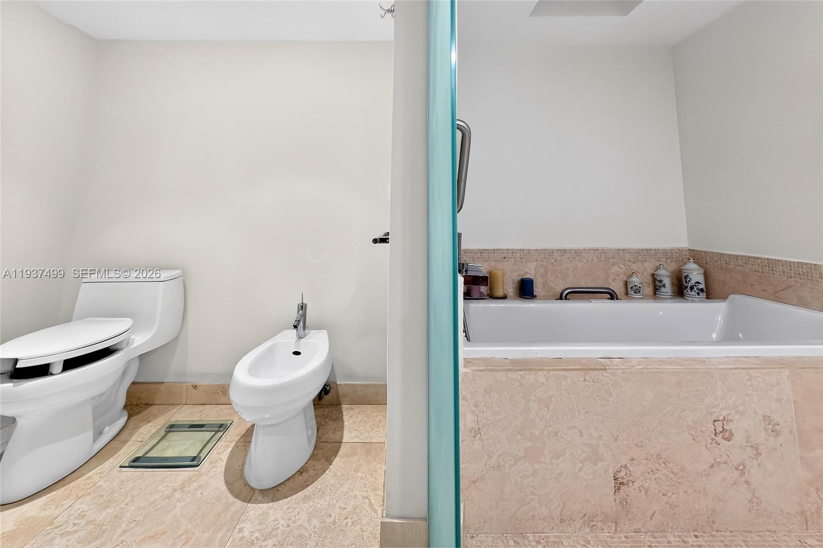 141 Crandon Blvd #338, Key Biscayne FL 33149
