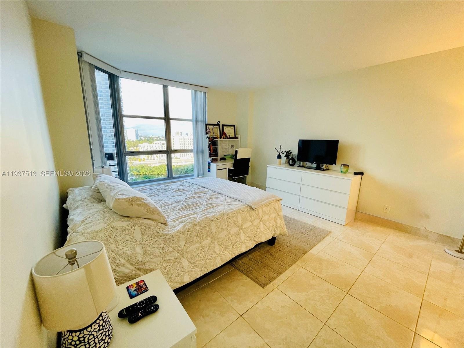 3600 Mystic Pointe Dr #1710, Aventura FL 33180