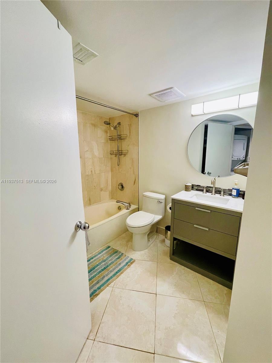 3600 Mystic Pointe Dr #1710, Aventura FL 33180