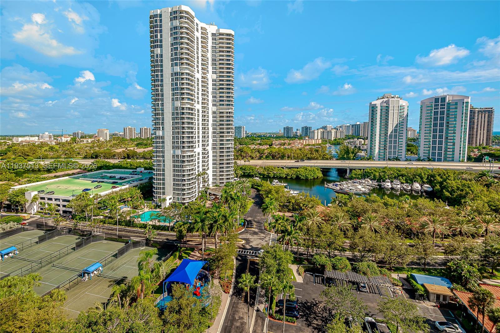 3600 Mystic Pointe Dr #1710, Aventura FL 33180