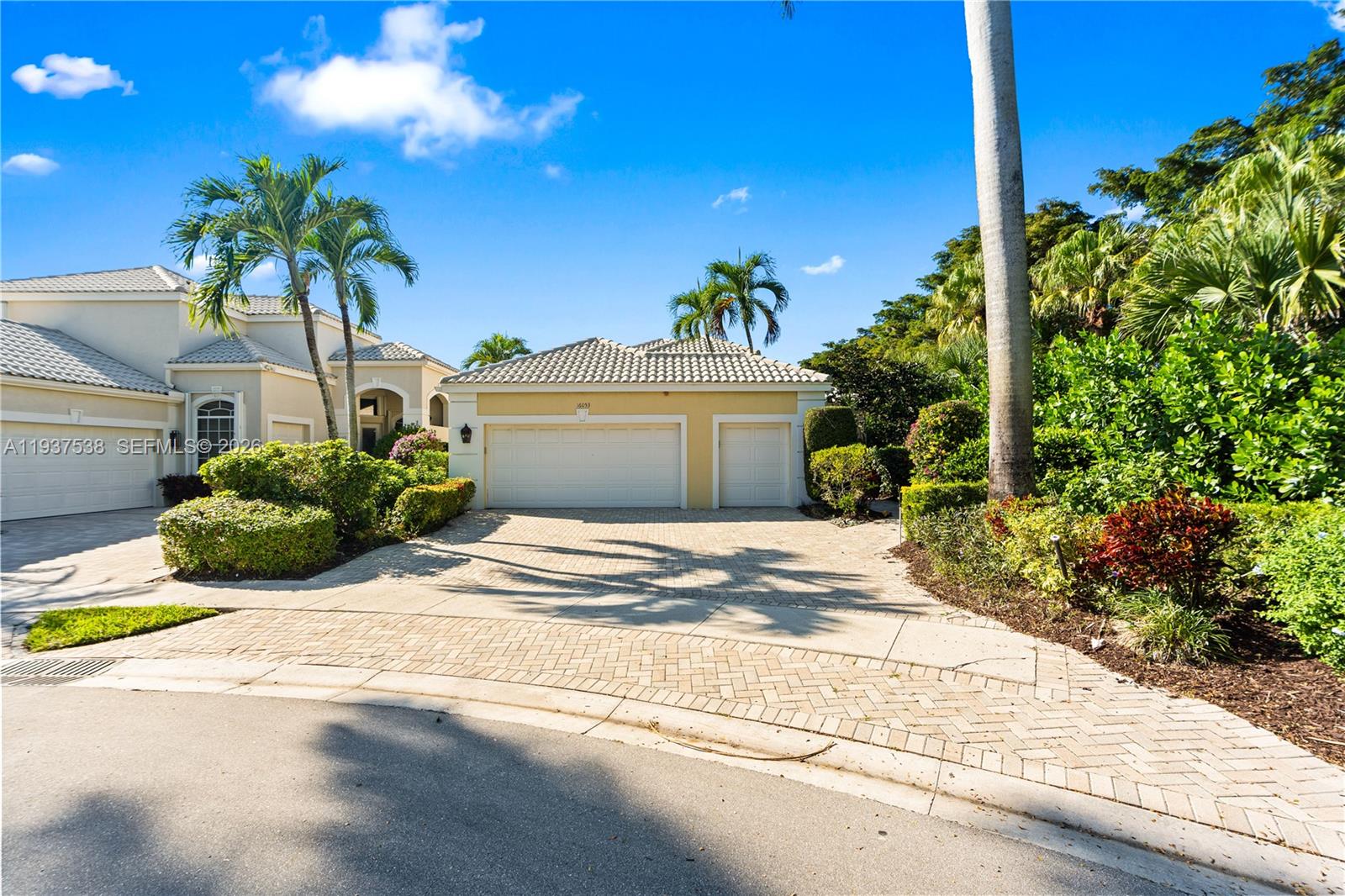 16053 Villa Vizcaya Pl, Delray Beach FL 33446