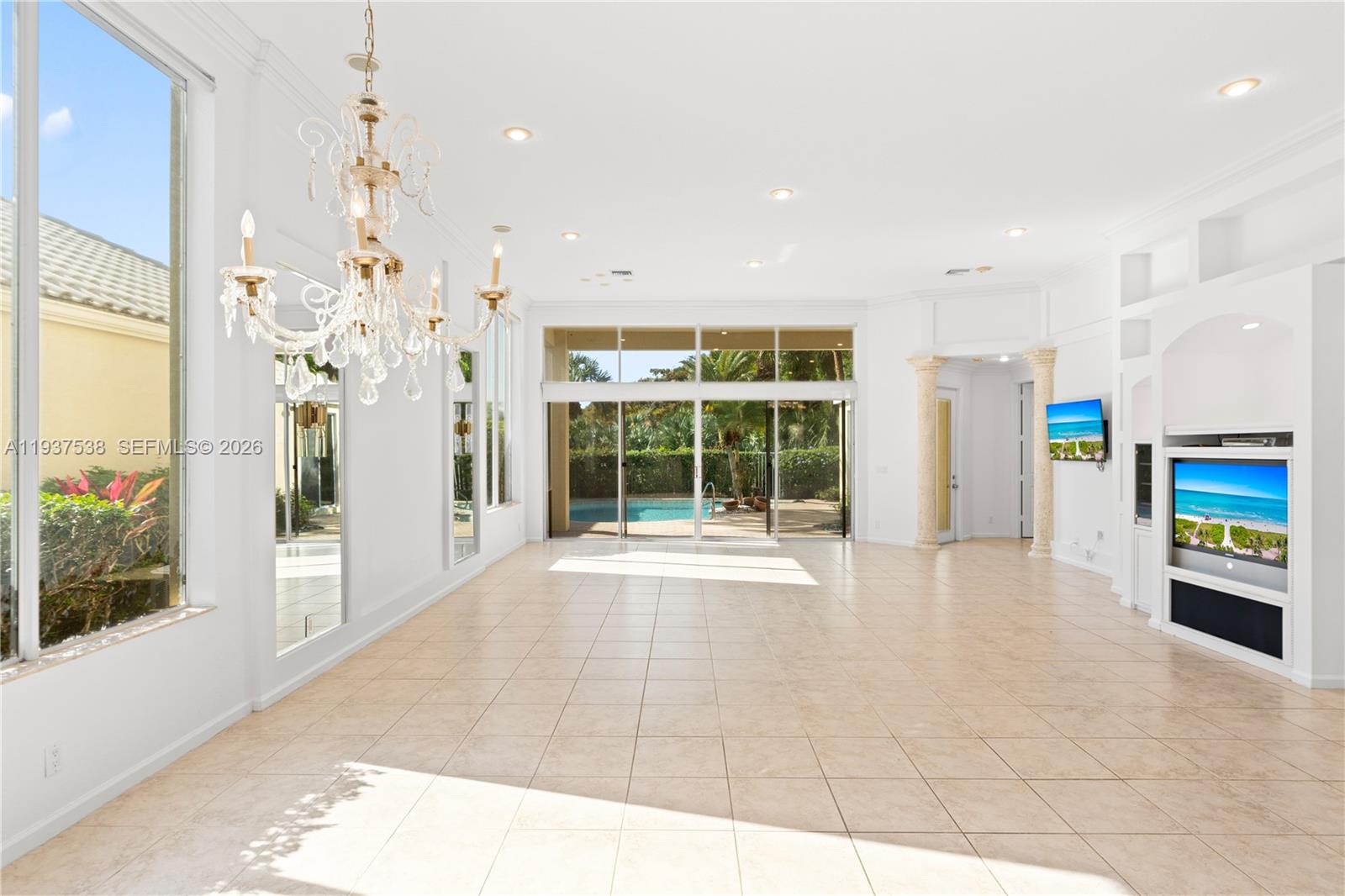 16053 Villa Vizcaya Pl, Delray Beach FL 33446