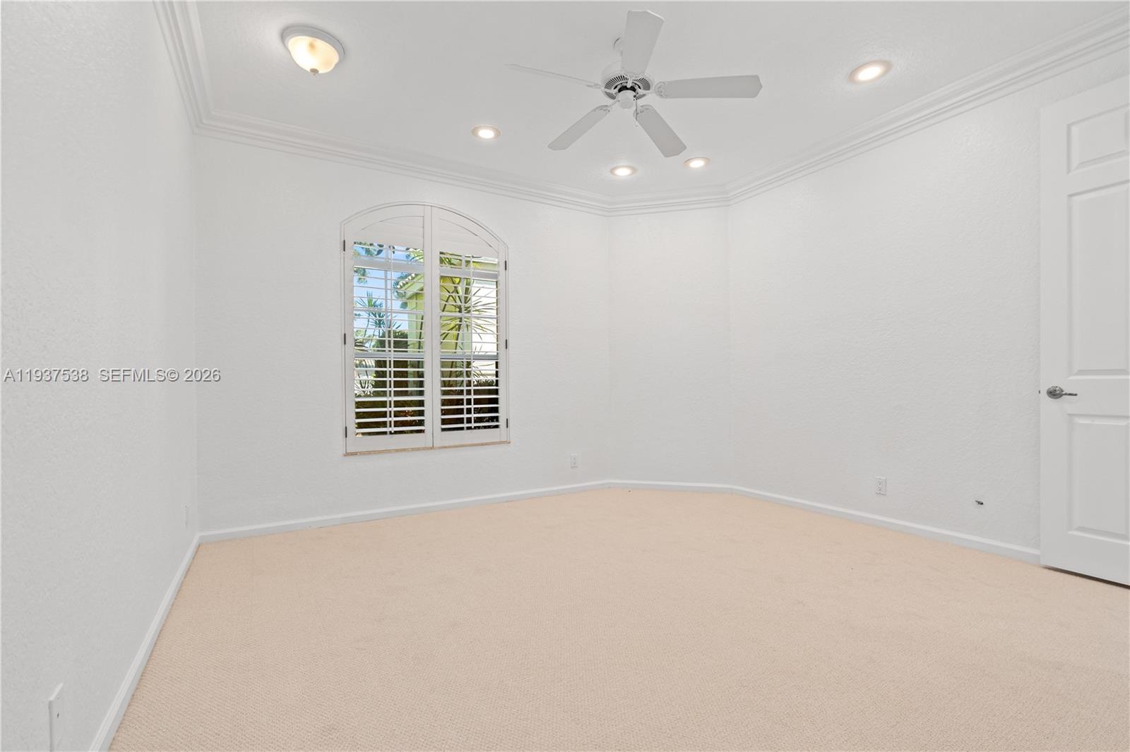 16053 Villa Vizcaya Pl, Delray Beach FL 33446