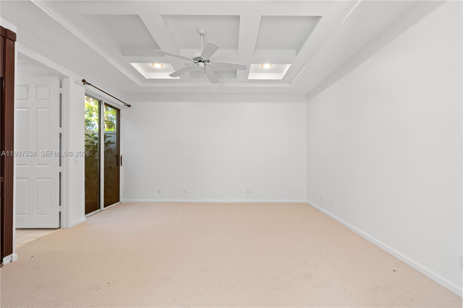 16053 Villa Vizcaya Pl, Delray Beach FL 33446