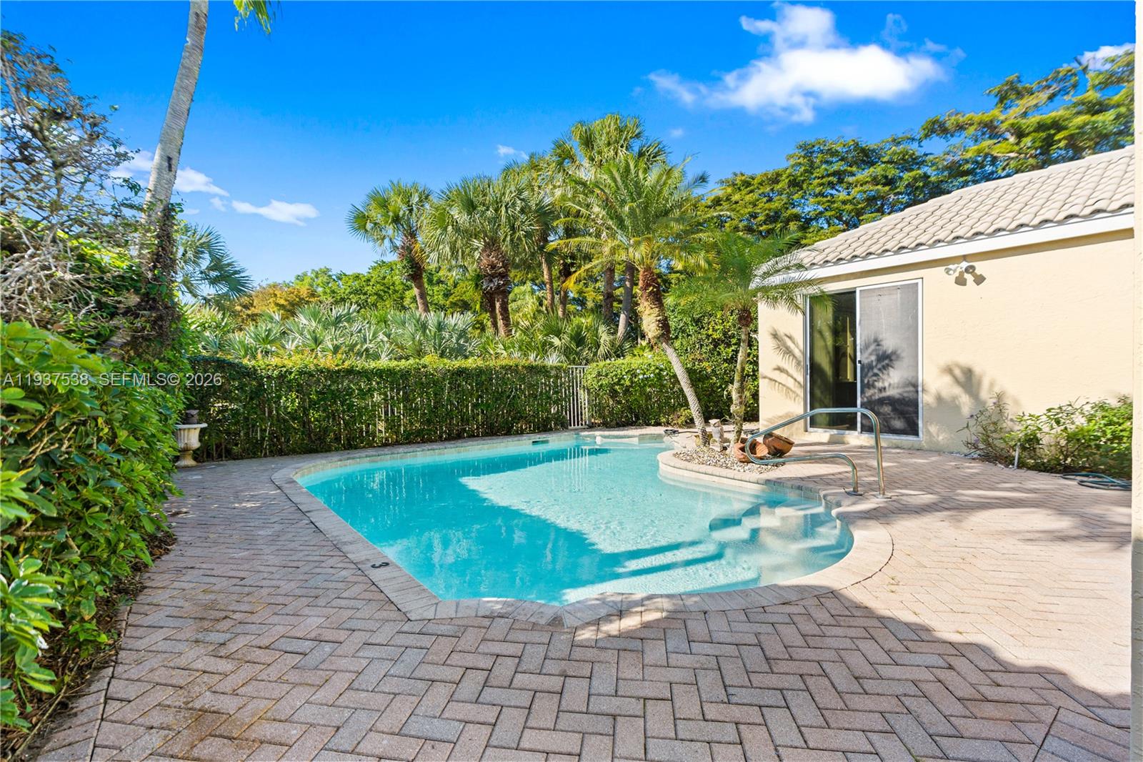 16053 Villa Vizcaya Pl, Delray Beach FL 33446