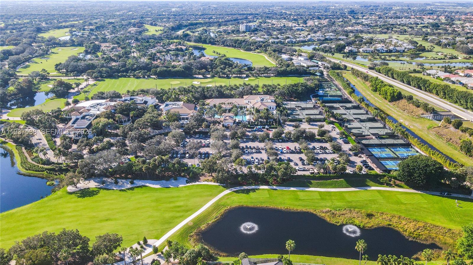 16053 Villa Vizcaya Pl, Delray Beach FL 33446