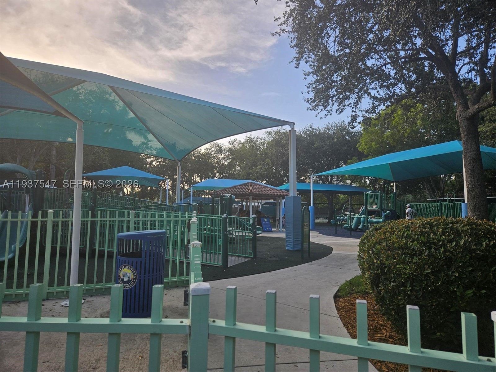 3330 NE 190th St #MPH15, Aventura FL 33180