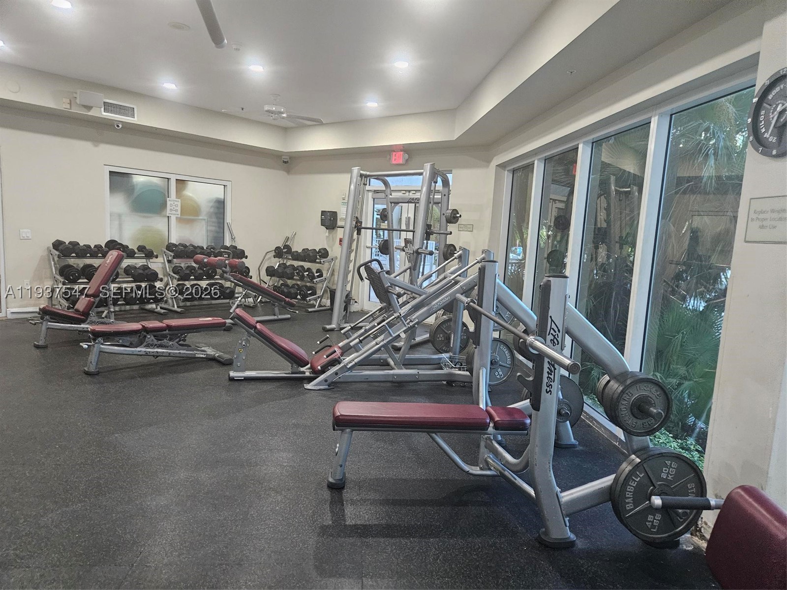 3330 NE 190th St #MPH15, Aventura FL 33180