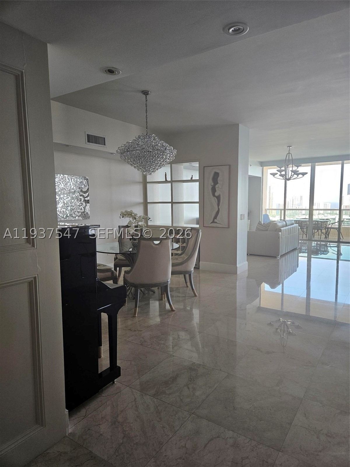 3330 NE 190th St #MPH15, Aventura FL 33180