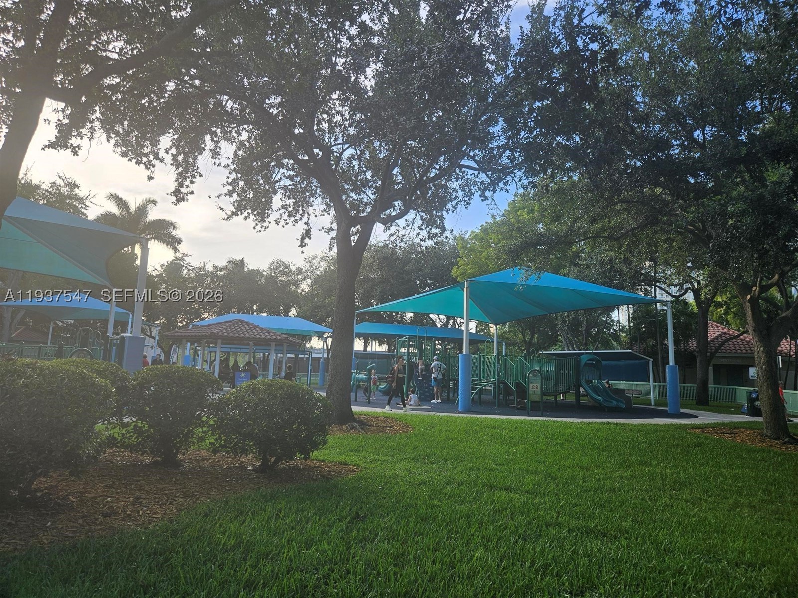3330 NE 190th St #MPH15, Aventura FL 33180