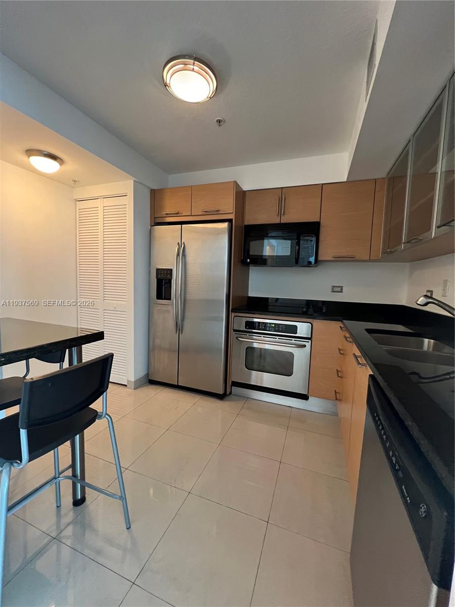 31 SE 5th St #3308, Miami FL 33131