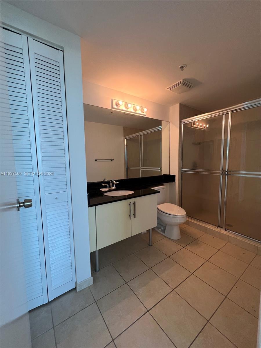 31 SE 5th St #3308, Miami FL 33131