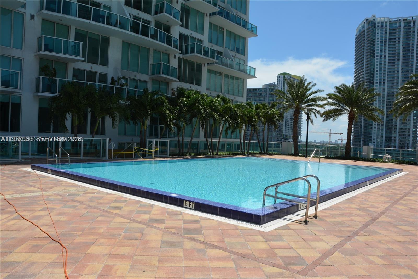 31 SE 5th St #3308, Miami FL 33131