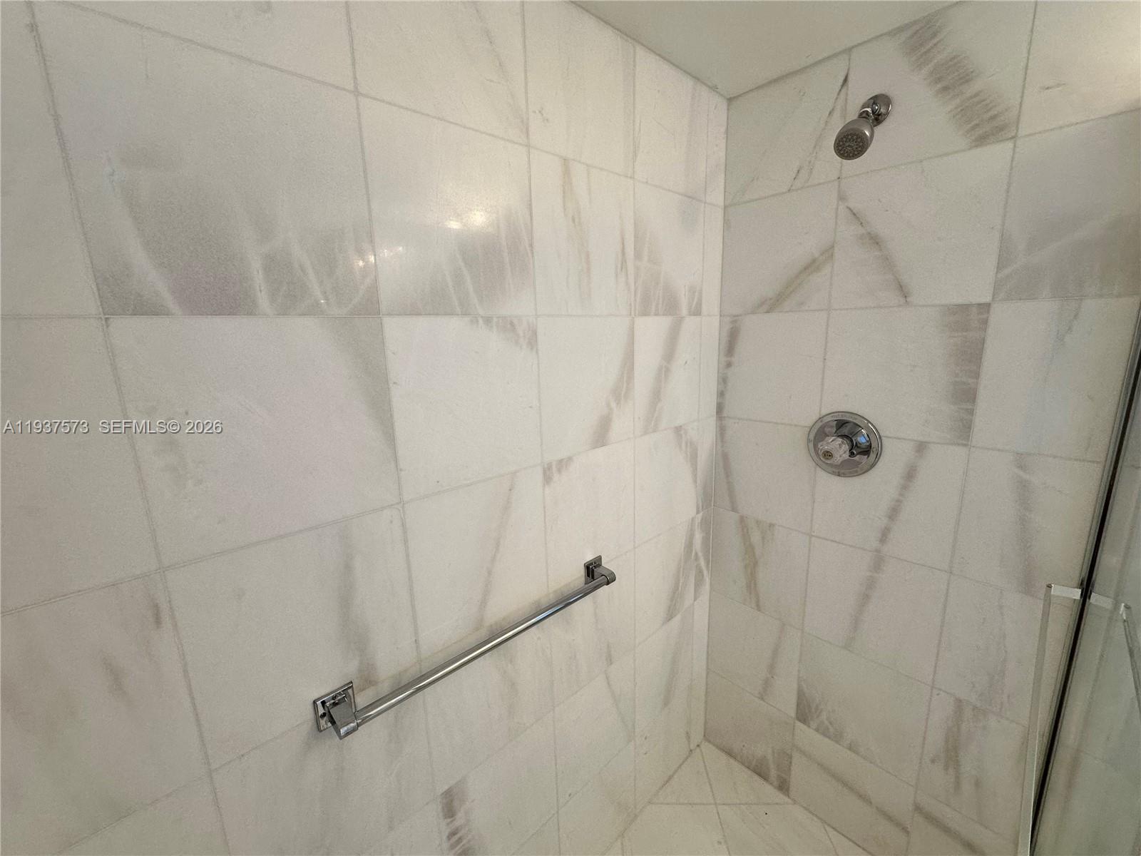 3530 MYSTIC POINTE DR #1213, Aventura FL 33180