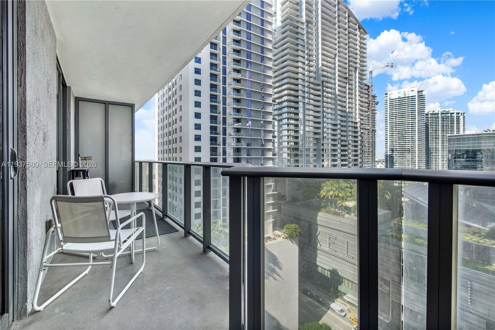 45 SW 9th St #1609, Miami FL 33130