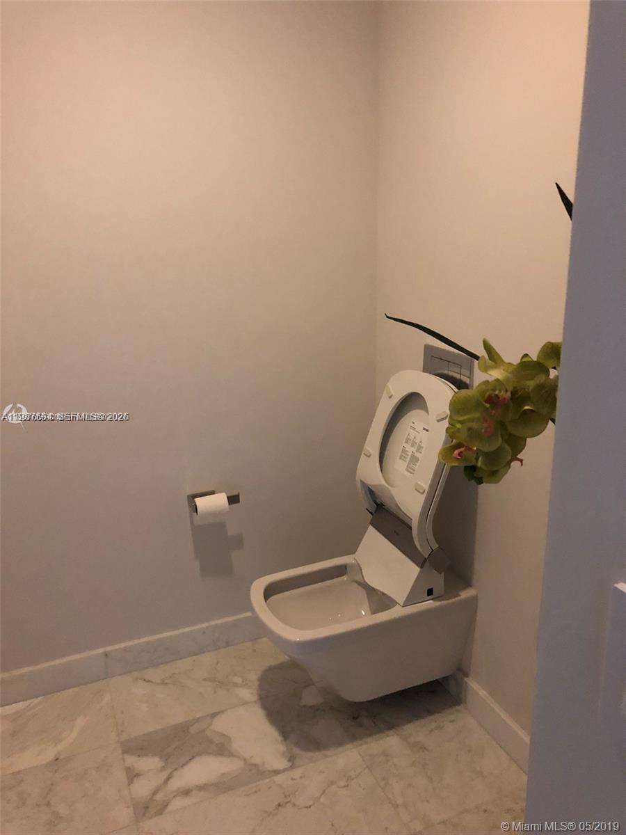 10203 Collins Ave #605, Bal Harbour FL 33154