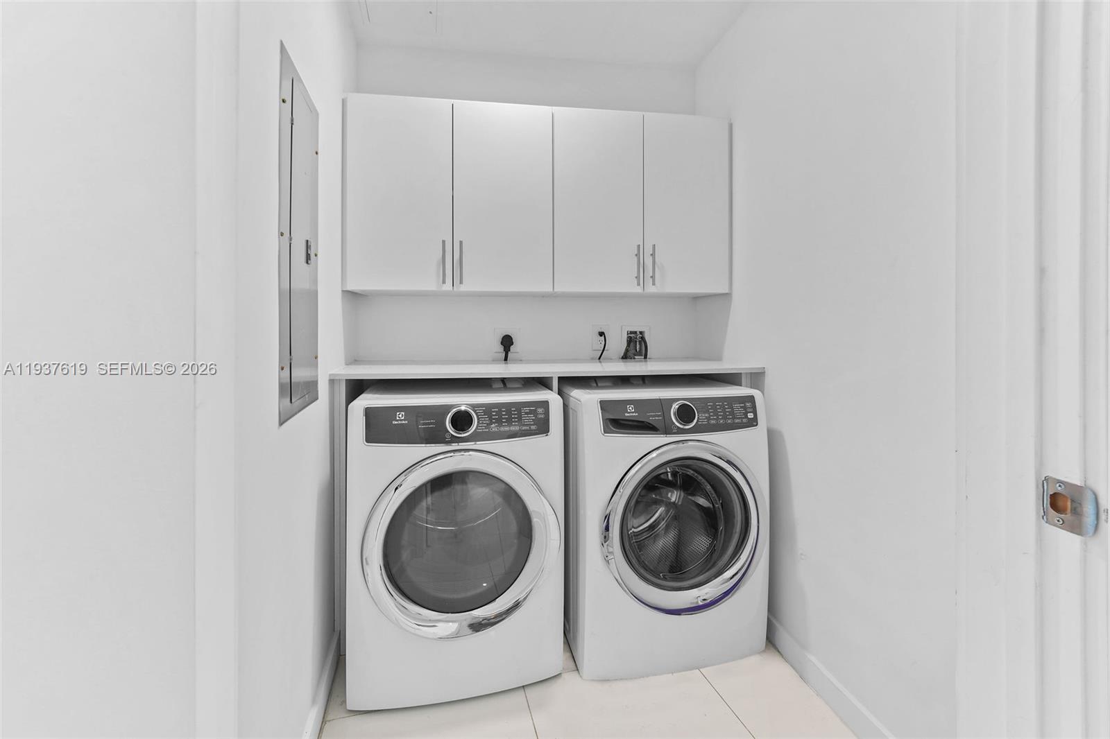 851 NE 1st Avenue #2601, Miami FL 33132