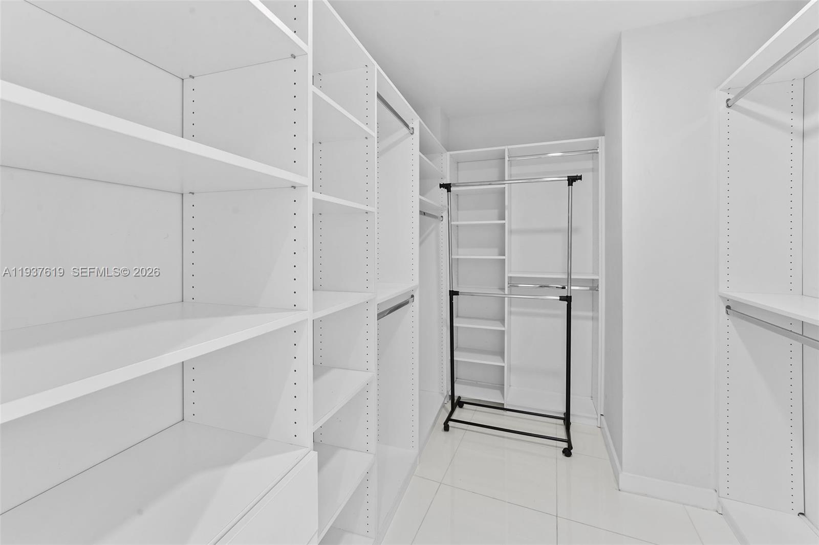 851 NE 1st Avenue #2601, Miami FL 33132